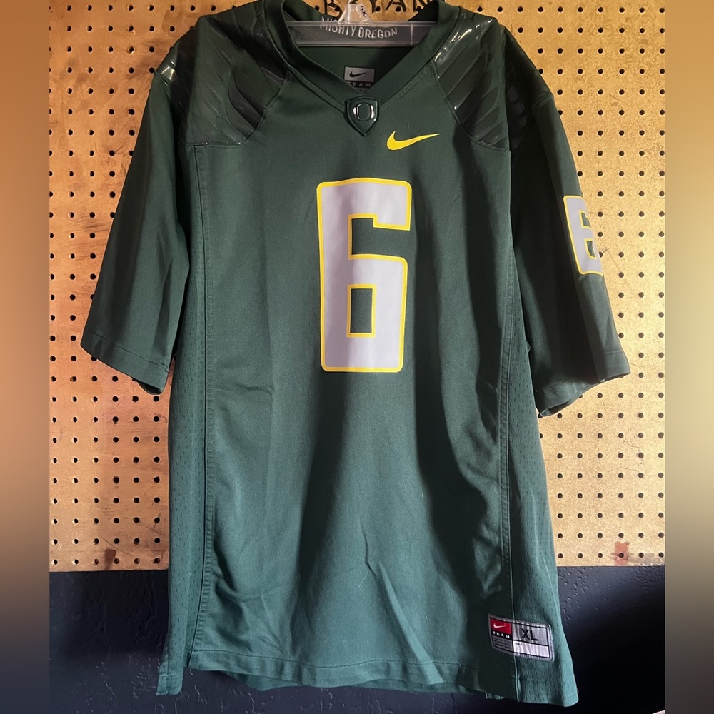 Oregon ducks jersey